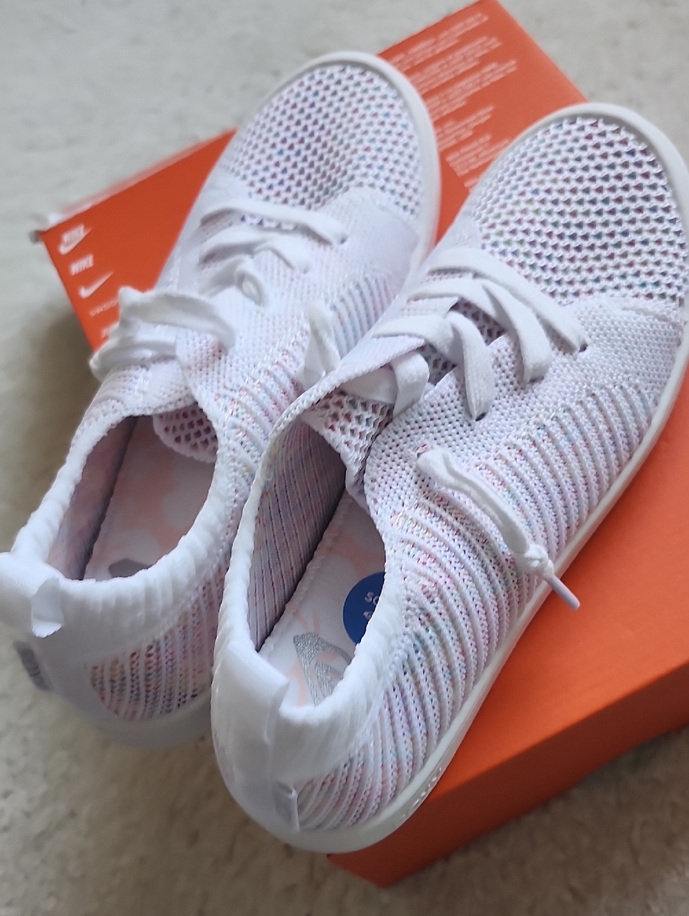Roxy Girls' Sneakers with Rainbow Underlay